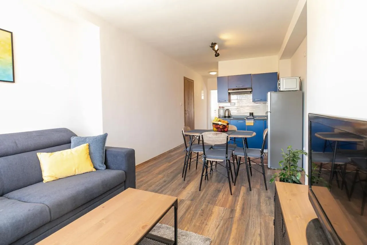 Apartments Korana Pula