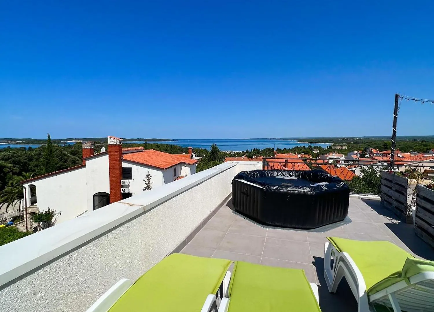 Apartments Korana Pula Kroatien