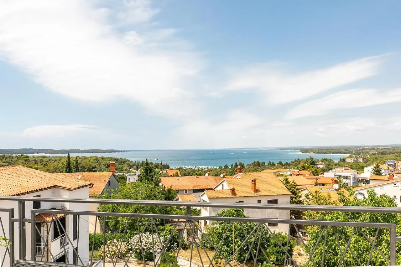 Apartments Korana Pula